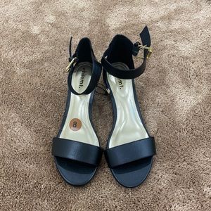 Black shoes